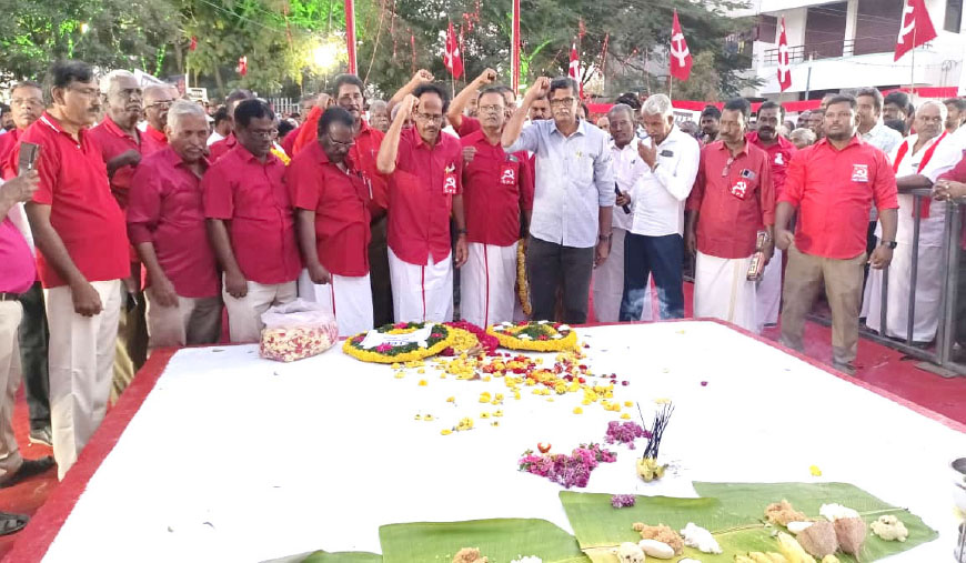 சின்னியம்பாளையம் தியாகிகளுக்கு வீரவணக்கம்