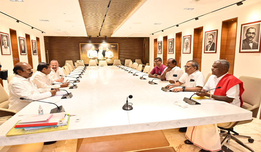 திமுக-சிபிஎம் பேச்சுவார்த்தை இன்றும் தொடர்கிறது மாநிலச் செயலாளர் பெ. சண்முகம் தகவல்